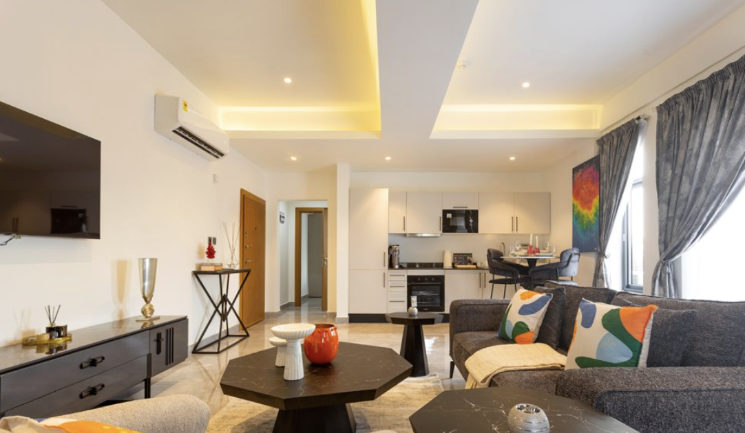 Pent Suite